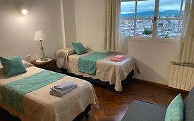 HERMOSO DEPARTAMENTO CENTRICO Con Cochera
